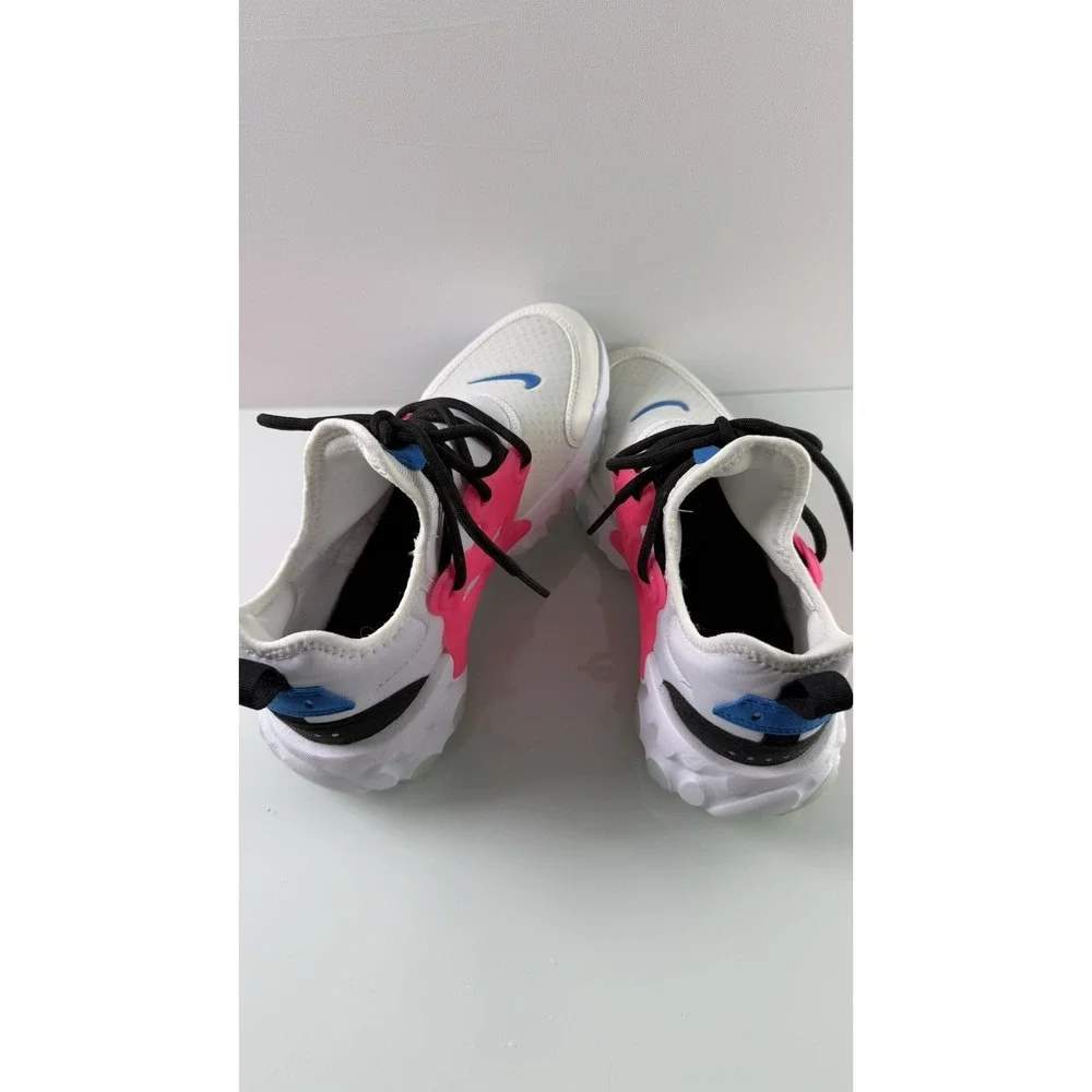 Nike stylish react
